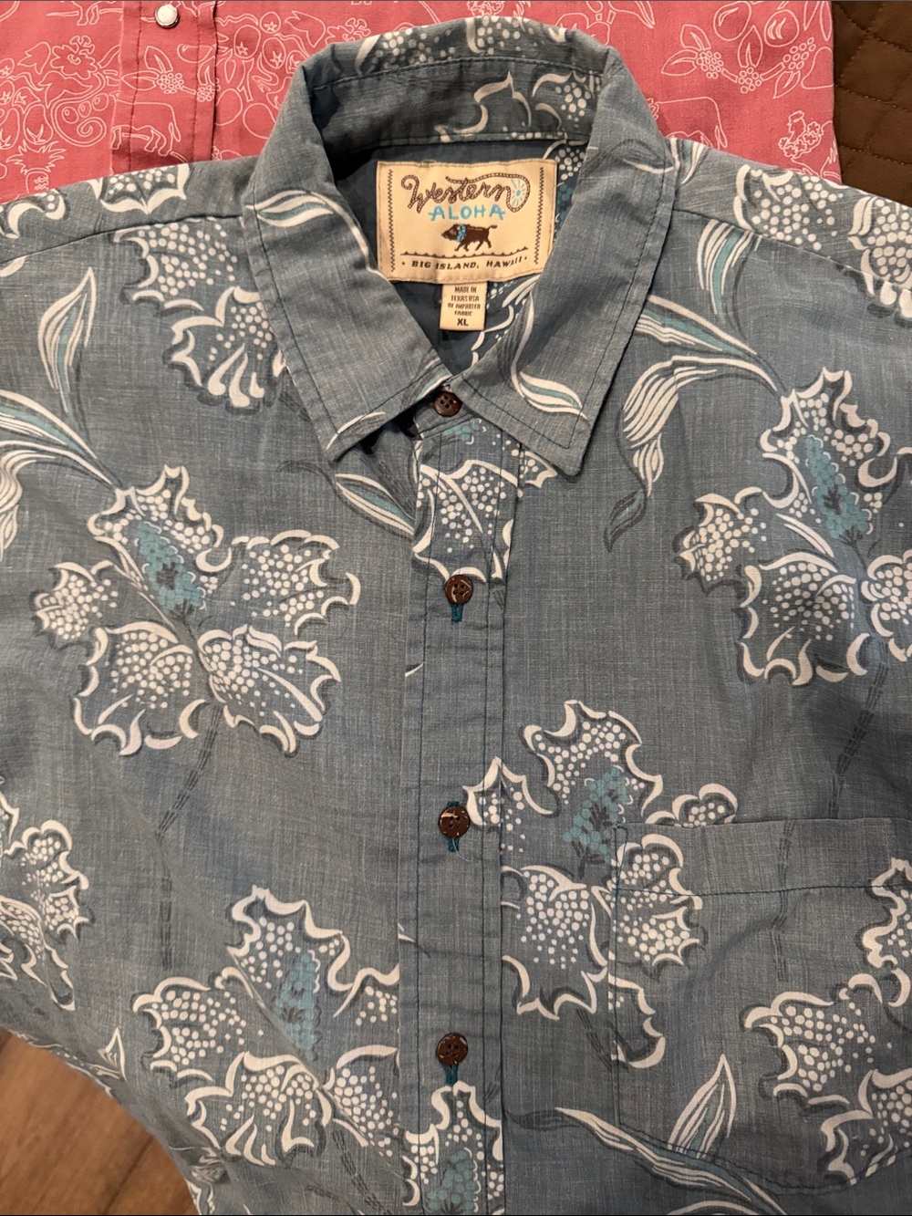 Lot of 3 Western Aloha Men's Short-Sleeve Hawaiian Shirts, Blue, White, Red - Picture 3 of 5